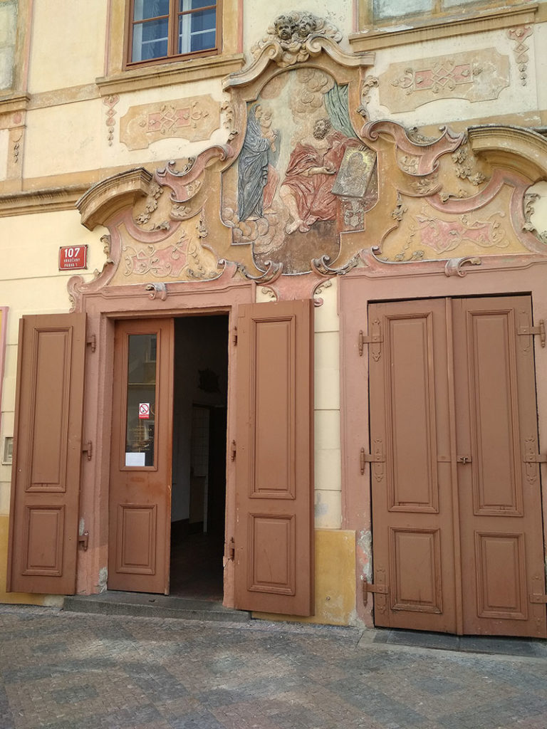 L'esterno di U Černého vola, Praga
