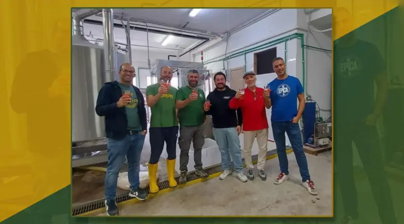 Otto birrifici siciliani hanno realizzato una Italian Pils al birrificio Yblon di Ragusa per i trent'anni della birra artigianale italiana