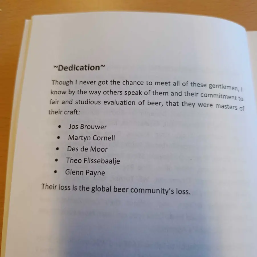Pagina della dedica di International Beer Judge Stories a Jos Brouwer, Martyn Cornell, Des de Moor, Theo Flissebaalje e Glenn Payne.